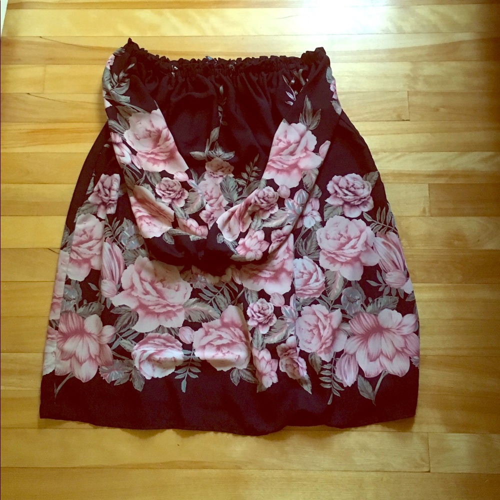 Lulu’s Off-The-Shoulder Floral Dress